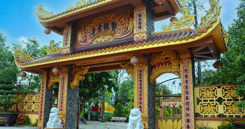 Chùa Phật Đá (Cổ Tự Vĩnh Phước) - 1