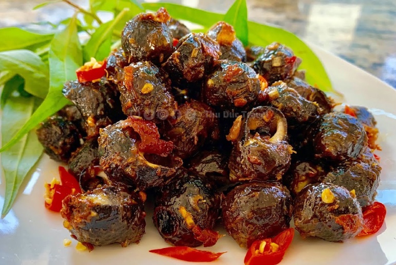 Ốc Gạo Phù Sa Sông Tiền Luộc Sả Lá Bưởi